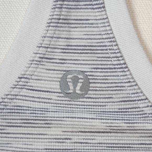 Lululemon Racerback Tank Top Gray White Striped Lightweight Athletic Yoga - Picture 6 of 6